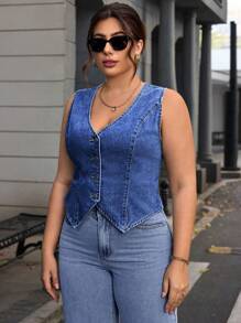 SHEIN Essnce Plus Size Casual Washed Front Button Sleeveless Denim Jacket