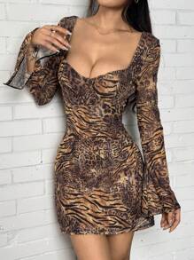 SHEIN EZwear 女士斑马纹喇叭袖修身迷你连衣裙