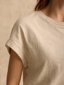 Poéselle Camiseta de 100% algodón con bordado de patrón de ojo simbólico, conjunto de verano, esencial para la temporada de bodas, camiseta bordada estilo "Cottagecore", de manga corta, estilo casual chic y sin esfuerzo