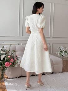 DAZY Bộ đồ nữ gồm áo cổ tròn thanh lịch kiểu Hàn Quốc và chân váy dáng rộng thoải mái. - trắng - Xem 2