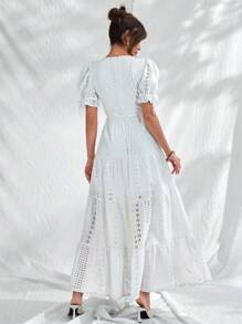 CLARA VERO Vestido de algodón bordado con manga corta, detalle de lazo delantero y botones, de unicolor para mujer