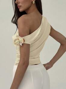 Aloruh Romantic Date Oblique Shoulder Ruched 3D Floral Form-Fitting Top Off The Shoulder Top - Apricot - View 5