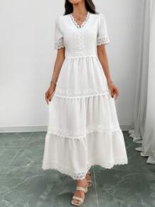 EMERY ROSE Women Solid Color Contrast Lace V-Neck Short Sleeve Dress