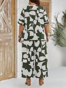 EMERY ROSE Plus Size Women's White Holiday Summer Vacation Two-Piece Suit,Geometric Color Block Print Asymmetrical Round Neck Short Sleeve Top & Wide Leg Pants - Multicolor - View 2