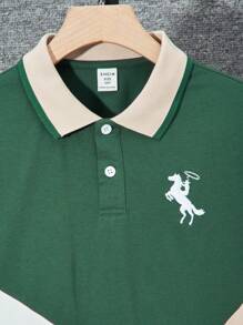 SHEIN Camisa tipo polo para niño preadolescente, con de color y bordado de letras, de manga corta con estilo deportivo y de moda