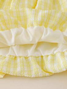 2pcs Toddler Girls' Summer Outfit: Sleeveless Top With Decorative 3D Floral Applique And Solid White Waist-Cinched Shorts, Comfortable Linen Blend Gingham Pattern, Versatile Casual/Holiday Wear - Multicolor - View 5