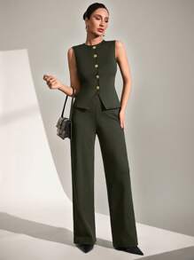 Costume décontracté femme composé d'un gilet unicolore boutonnage simple et d'un pantalon