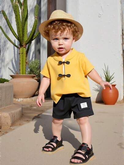 SHEIN 男宝宝新款春夏舒适休闲时尚中国风汉服，舒适与时尚融合，优质面料，精致剪裁，质地细腻，适合传统节日活动和日常穿着