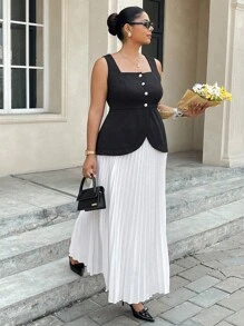 Flirla Plus Size 2pcs Set Pleated Solid Color Spaghetti Strap Square Neck Crop Top & Mini Skirt - Black and White - View 5