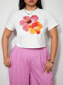 SHEIN ICON Plus Size Women's Casual White Knitted T-Shirt With Vibrant Tropical Floral Print, Short Sleeves, And A Round Neckline - White - View 3