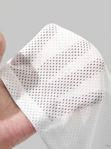 Manfinity Homme Men's Summer Minimalist Solid Color Round Neck Fitted White Tank Top Men Muscle Shirts Men Undershirt Men Muscle Shirts