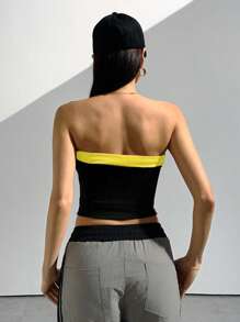 StreetHx Cropped com Estampa Numérica e Contraste de Cor para Mulheres - Multicolorido - Visão 2