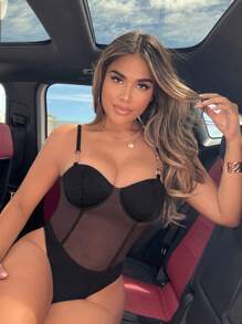 SHEIN SXY Bộ đồ liền thân lưới màu trơn gợi cảm thời trang cho nữ - màu đen - Xem 3