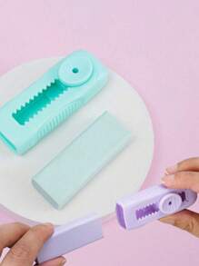 SHEIN 1 件混色随机推拉橡皮擦，马卡龙风格，适合艺术、考试、写作和绘画，重返校园