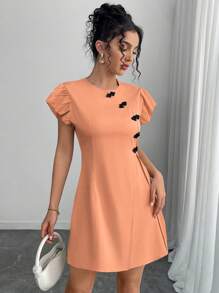 SHEIN Unity Vestido corto de manga corta con decoración de botón de estilo retro chino - Naranja - Ver 6
