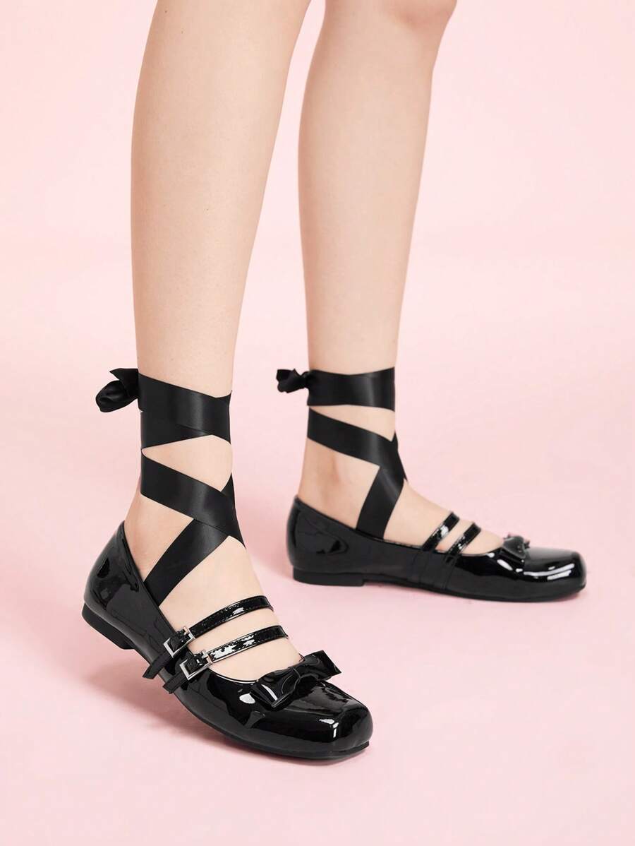 CUCCOO DOLLMOD Women's Solid Color Simple Fashion Casual Flats For Daily Wear - Black - View 1