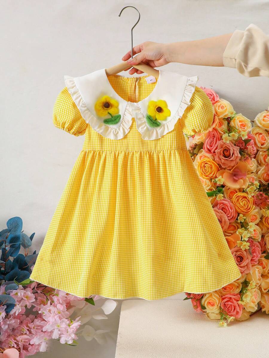 Girls' Gingham Print Ruffled Collar Lantern Sleeve Midi Dress With Floral Decor, Suitable For Casual Wear, Outings, Family Gatherings, Great Choice For Young Young Girl