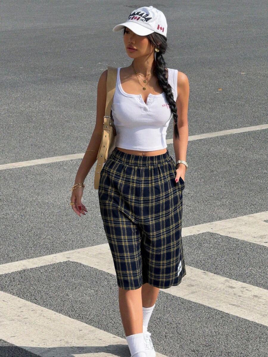 Muchica Women Plaid Woven Wide Leg Bermuda Shorts - Navy Blue - View 1