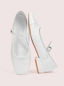 CUCCOO DOLLMOD Fashion White Mary Jane Low Chunky Heel Flats For Christmas - White - View 2