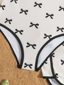 SHEIN 两件套女童蝴蝶印花挂脖连体泳衣，含独立短裤，儿童泳装度假风，适合青少年女孩，夏季海滩度假泳装 - 彩色 - 查看 3