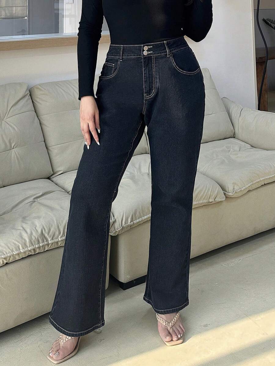 Dazy Plus 深蓝色双扣腰部弹力喇叭裤牛仔裤