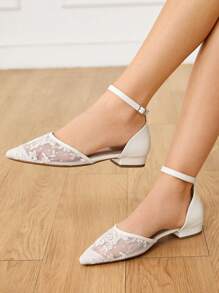 CUCCOO HITCHD 女士白色蕾丝和网眼平底鞋，低跟舒适优雅婚礼派对镂空乐福鞋 - 白色 - 查看 3