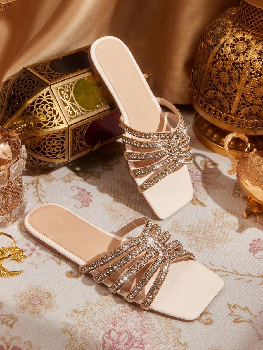 CUCCOO TILAWA 女士红色时尚金属扣平底凉鞋 - 杏色 - 查看 1