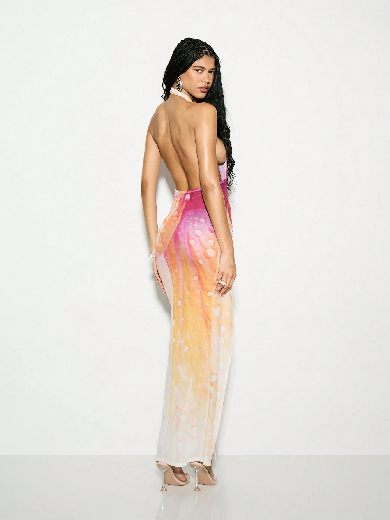 KIZN Sukienka maxi z dekoltem halter i wycięciem, z wysokim rozcięciem i wzorem tie-dye