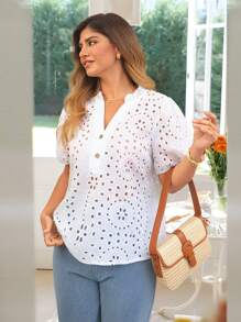 KURAYIA Blusa casual de verano para vacaciones con escote en V, manga corta, volantes y calado, para mujer