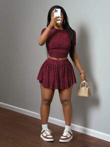 Slaydiva 新款春夏休闲基础运动风简约圆领短袖两面聚拢短T恤+摆伞裙两边短款前后中长款小豹纹针织面料女两件套