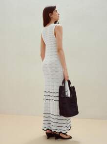 MOTF STUDIO 条纹扇贝边毛衣裙 - 白色 - 查看 3