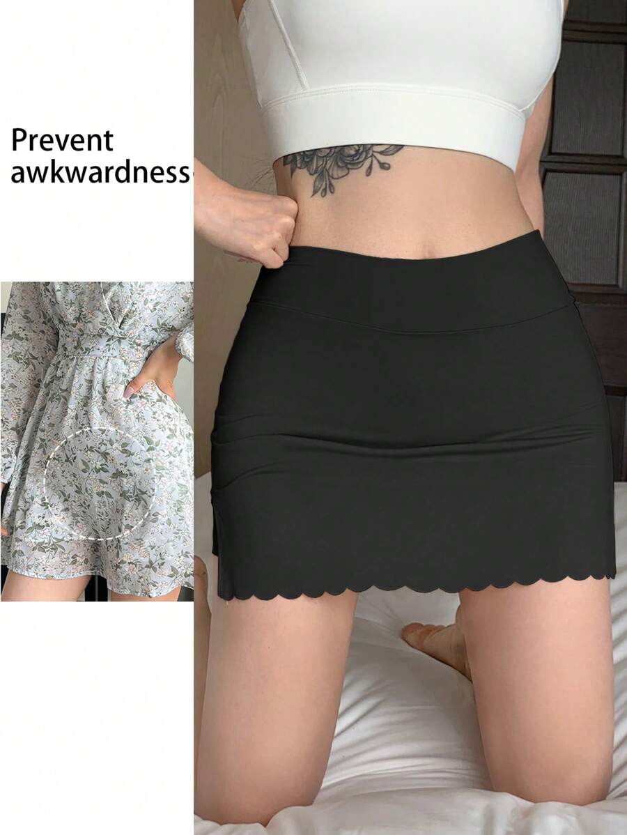 DAZY Ruffle Edge Triangle Gusset Anti-Embarrassment Shorts - Black - View 1