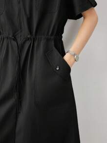 Dazy-Less 休闲宽松抽绳腰带口袋衬衫裙，短袖，简约商务风复古富家风连衣裙，教师装长裙 - 黑色 - 查看 6