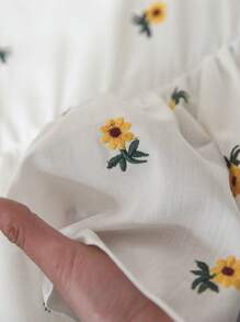 SHEIN Frenchy Plus Size Summer Casual Versatile Embroidered Doll Sweaters Ladies Blouse - Multicolor - View 6