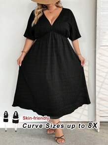 SHEIN CURVE+ 大码女式简约 V 领短袖休闲连衣裙，蓝色，女士夏季服装，女士海滩服装/沙滩裙/海滩度假服装/海滩必备品/毕业/茶会礼服 - 黑色 - 查看 1