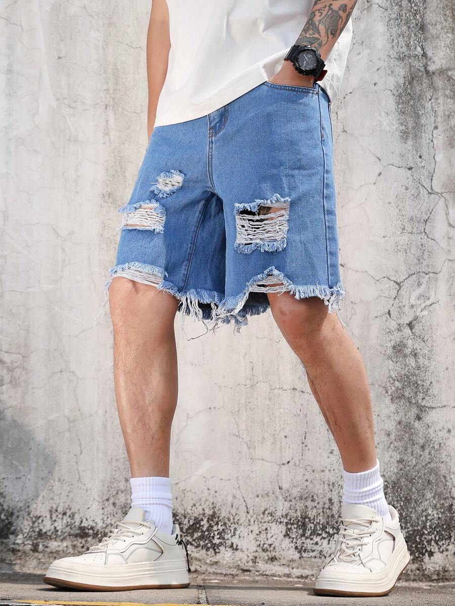 Manfinity LEGND Men's Casual Basic Denim Shorts In Medium Wash With Ripped Details And A Short Length - Medium Wash - View 1