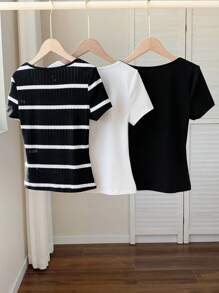 Comfortcana Set 3 Potong Kaos Lengan Pendek Kerah Bulat Hitam & Putih Dasar untuk Wanita - Hitam - View 2