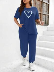 Calvaya Ensemble 2 pièces top à manches courtes et pantalon avec imprimé cœur, pour grandes tailles. Tenue d'été - Bleu azur - Voir 4