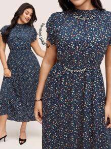 SHEIN LUNE SHEINLUNE Vestido midi de manga corta con estampado floral diminuto para mujer talla grande