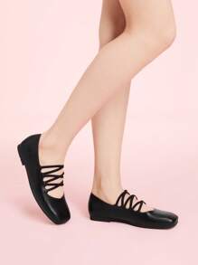 CUCCOO DOLLMOD Women's Black Elastic Band Square Toe Slip-On Flats - Black - View 5