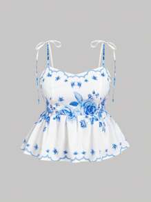 SHEIN MOD 加大码蓝白印花吊带背心和短裤两件套，休闲度假装。女士套装