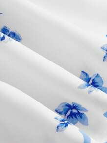 SHEIN MOD 加大码蓝白印花吊带背心和短裤两件套，休闲度假装。女士套装