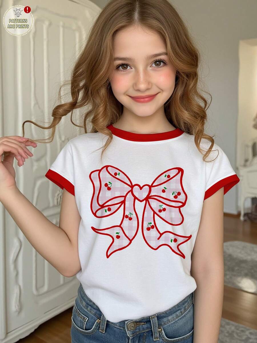 SHEIN Leap Crew 可爱甜美格子樱桃与蝴蝶结图案拼色青少年女孩休闲圆领短袖 T 恤，适合夏季 - 彩色 - 查看 1