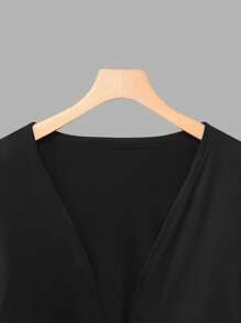 SHEIN Clasi Set da 2 pezzi composto da cardigan tinta unita e top canottiera con stampa floreale da donna taglia comoda, outfit elegante per primavera/autunno
