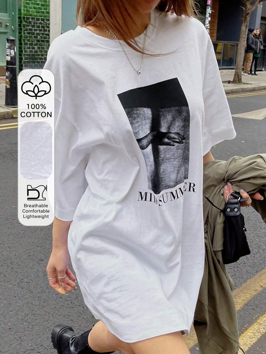 DAZY Áo phông oversize hở vai họa tiết chữ và tay Áo phông oversize thời trang đường phố - trắng - Xem 1