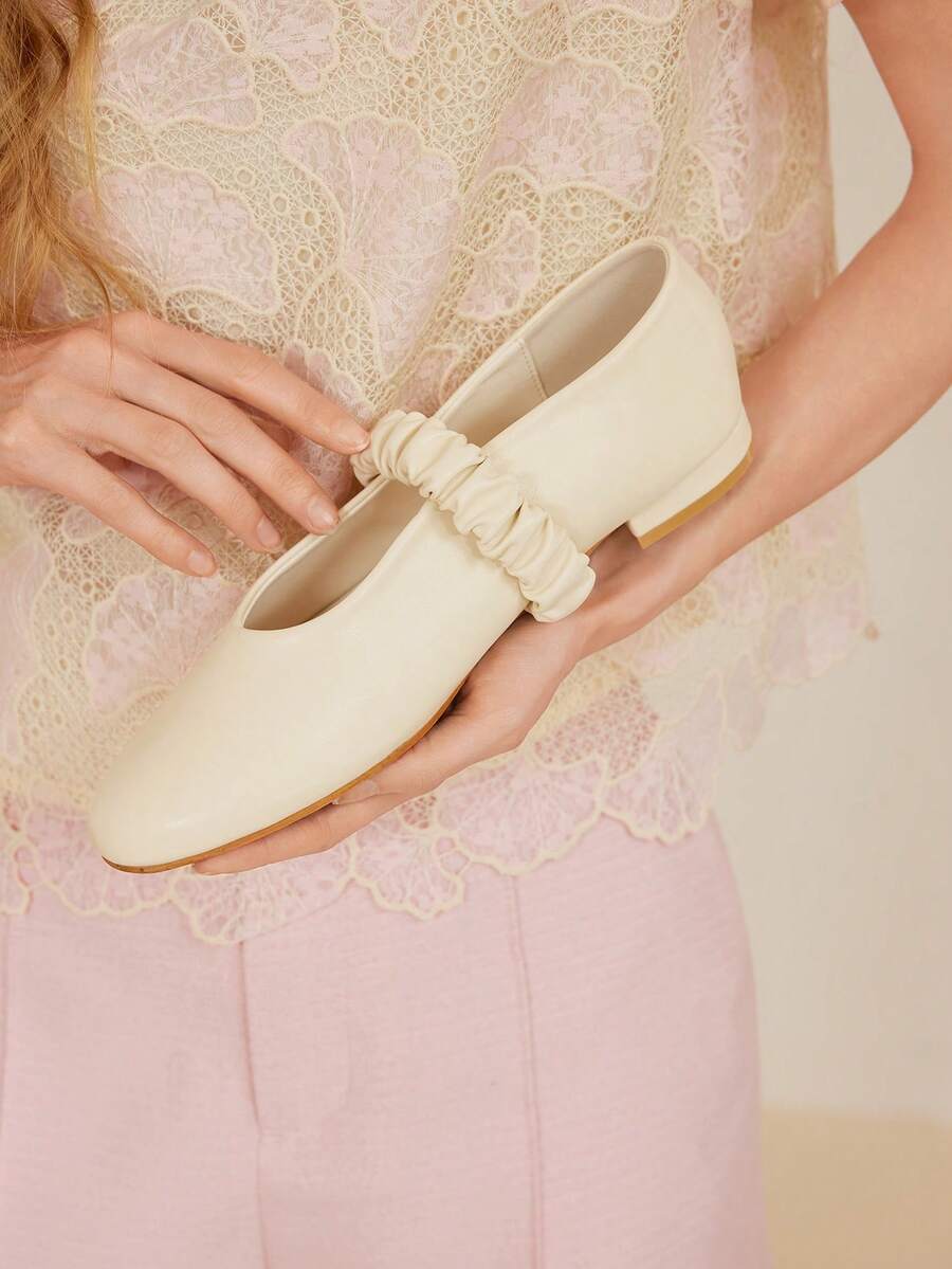 MOTF PREMIUM ROUND TOE FASHIONABLE CASUAL FLATS - Beige - View 2