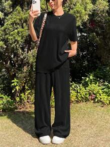 SHEIN EZwear Knit Texture Loose T-Shirt And Pants Set, Summer Casual Outfits Festival - Black - View 3