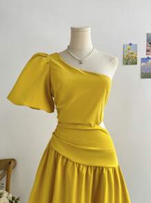 Soleia One Shoulder Puff Sleeve Cut Out Ruched Side Dress - Yellow - View 6