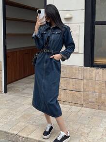 DAZY Damska sukienka koszulowa z długim rękawem i kieszeniami z przodu, jesienna, zapinana na guziki, na co dzień, ubrania na powrót do szkoły