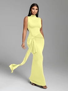 Zolique Women's Turtleneck Tie Front Dress - Yellow - View 6